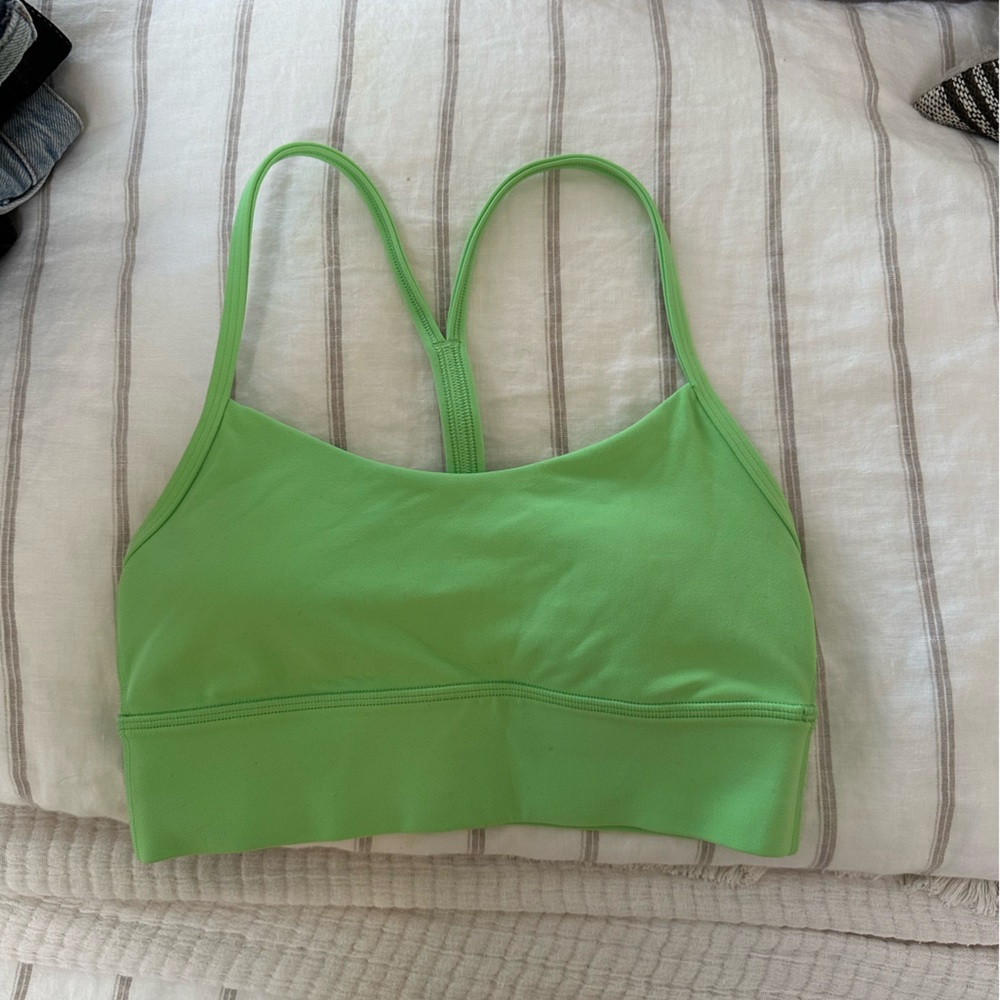 Lululemon lime green sports bra